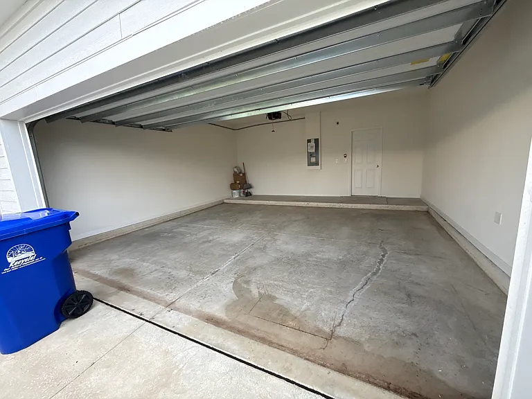 2 Car Garage