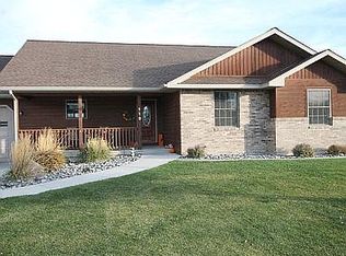 119 N Chugwater Dr, Cody, WY 82414