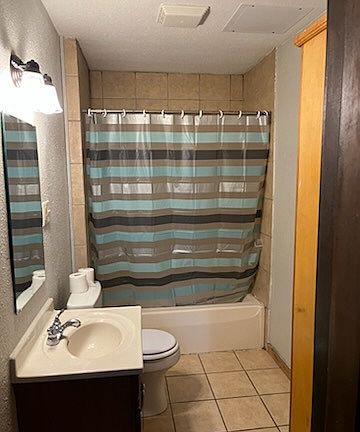 4th image of 447 Dayton St #447