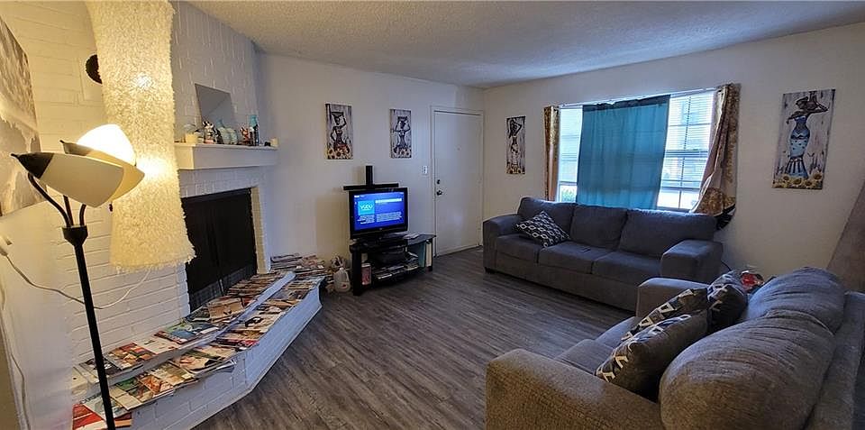 1st image of 401 12th Ave SE APT 113