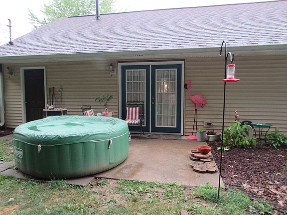 2nd image of 1816 E College St