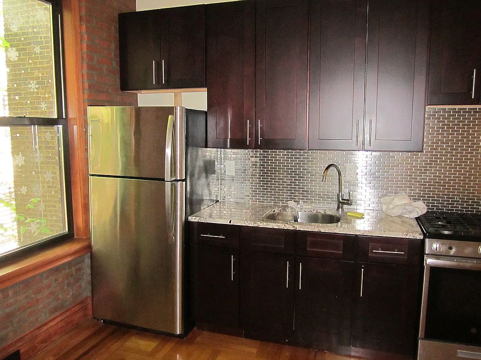 1st image of 1647 Union St APT 4C