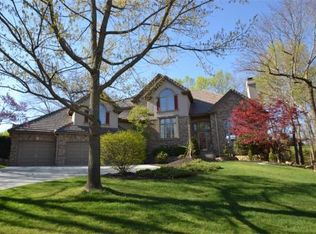 27075 W 102nd St, Olathe, KS 66061