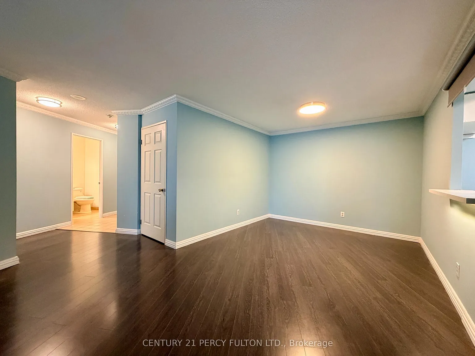 2 bed, $2,600 — Photo 2