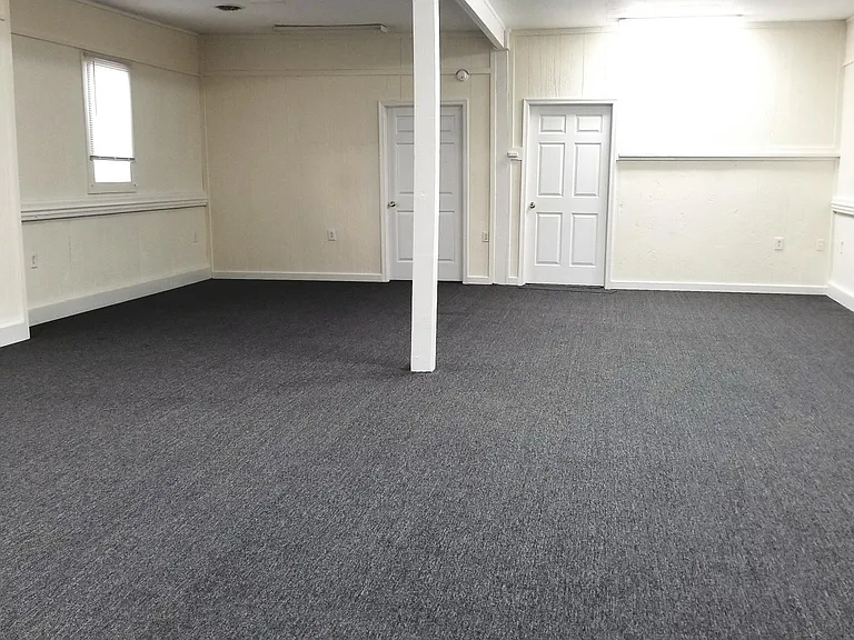 285 Draft Ave — Photo 2