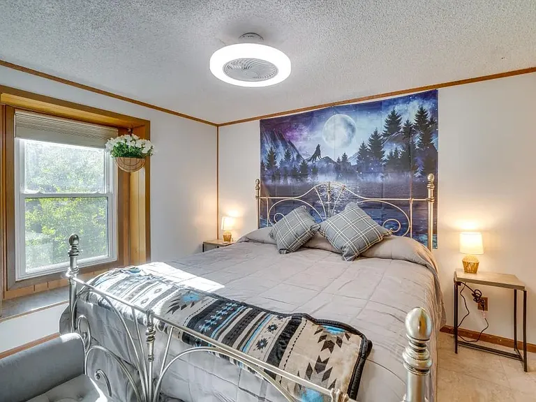 354 Doe Cir — Photo 8