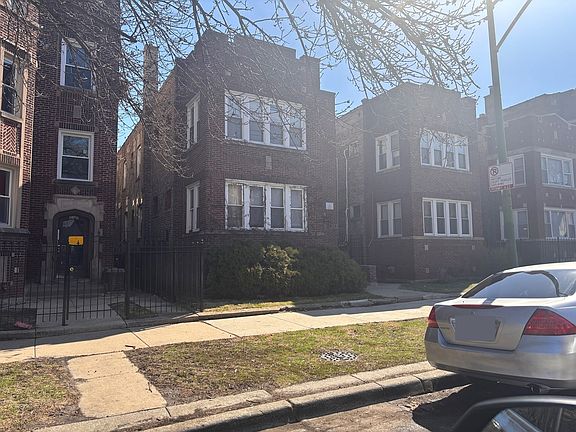 3rd image of 8135 S Marshfield Ave