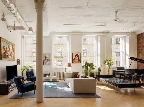 100 Grand Street image 1 of 18