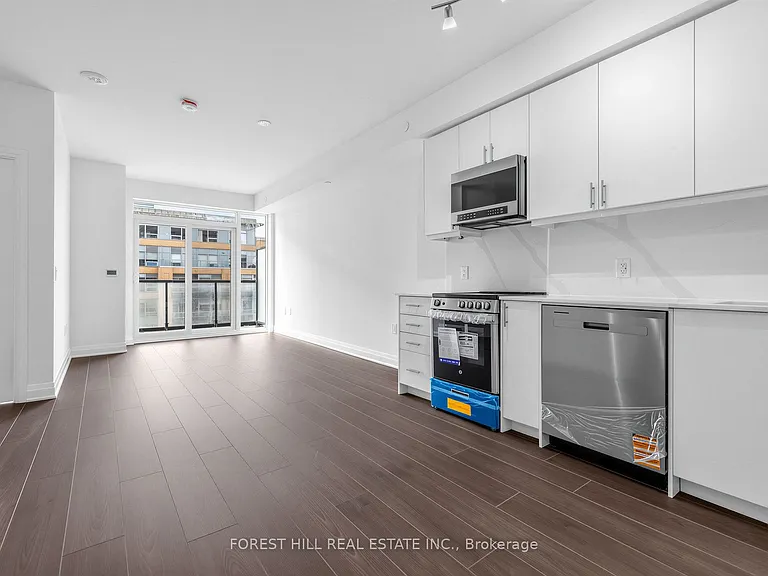 700 Sheppard Ave W #602 — Photo 6