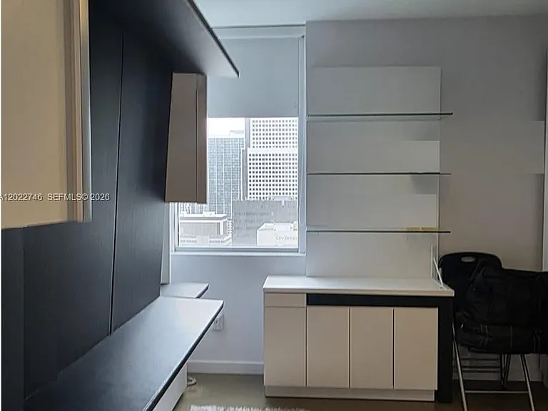 1060 Brickell Ave #2201 — Photo 4