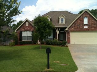 8208 S 68th Ave E, Tulsa, OK 74133