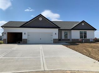 705 Santa Fe Ct, Shiloh, IL 62221