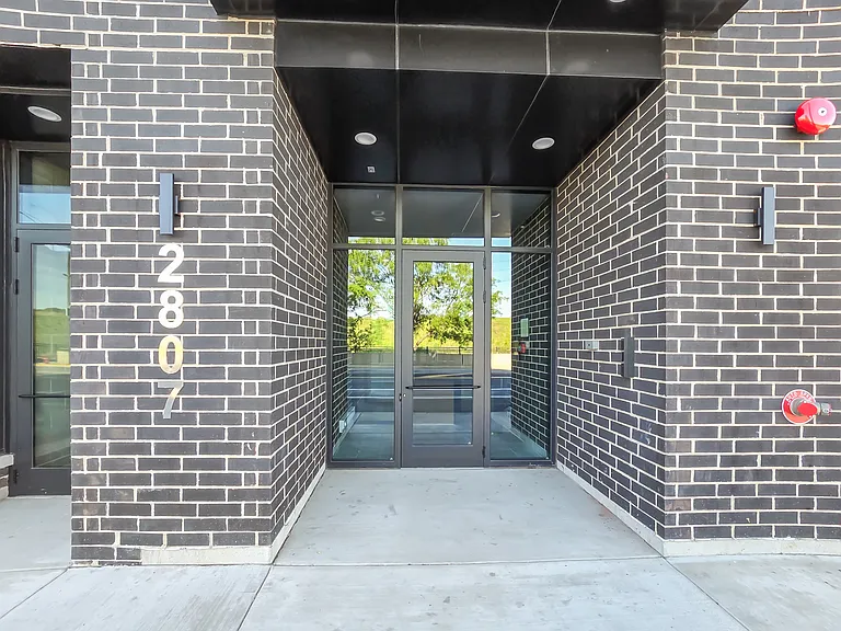 2807 S Halsted St #410 — Photo 2