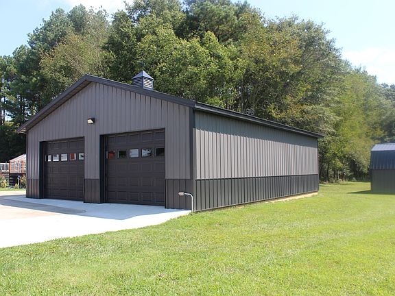 5th image of 646 Indian Creek Rd
