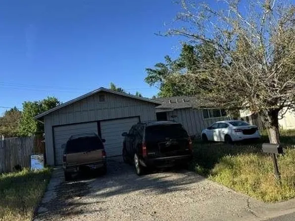 518 Woodside Way, Susanville, CA 96130