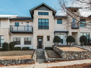 2256 Hemingway Ln, Carrollton, TX 75010