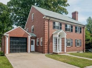 15 Foster St, Newton, MA 02460