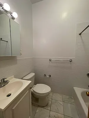 Rented by Charie Properties LLC | media 9