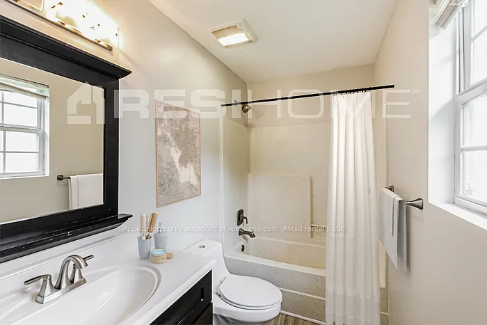 9354 Linkside Trce — Photo 11