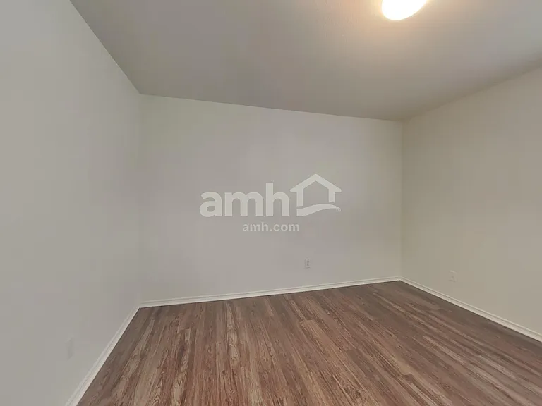 4229 Golden Horn Ln — Photo 14