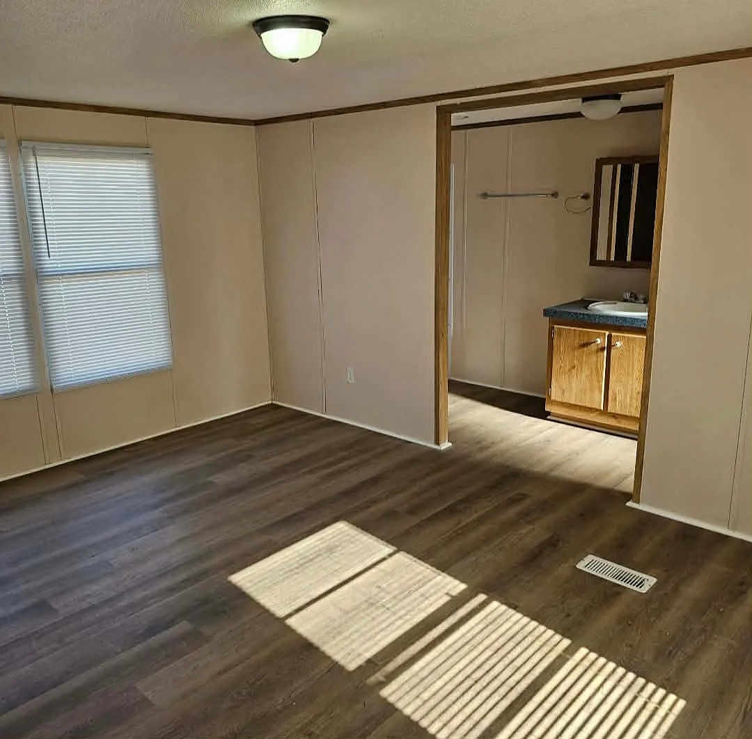 Building Photo - 467 Cimmarron Trl
