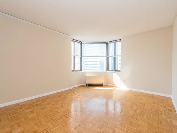 45 River Dr S APT 1706, Jersey City, NJ 07310