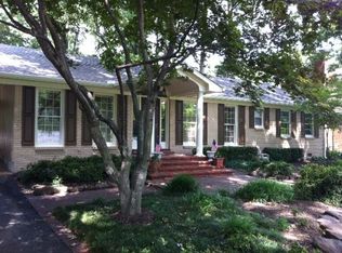 2551 Hacks Cross Rd, Germantown, TN 38138