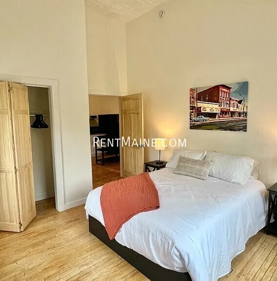 113 N Lancey St #202 — Photo 15