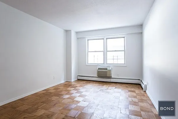 Rented by Bond New York | media 15