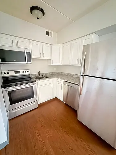 462 South Ave Photo 1