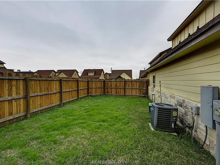 3366 Keefer Loop — Photo 4