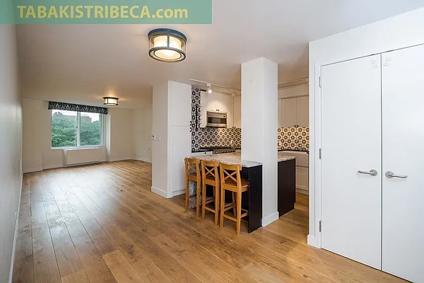 Rented by Tabak Real Estate | media 29