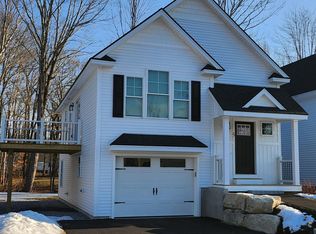 27 Callaway Dr #27, Westbrook, ME 04092