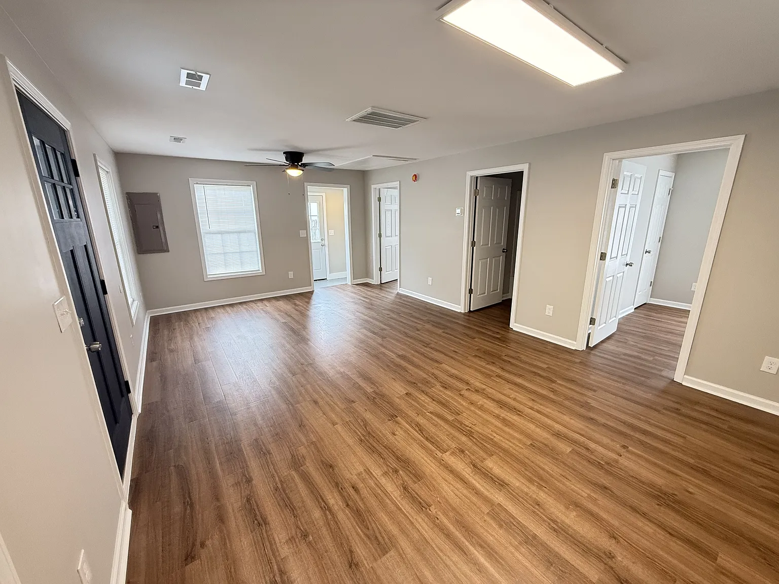 344 West Maple Avenue - 1 — Photo 3