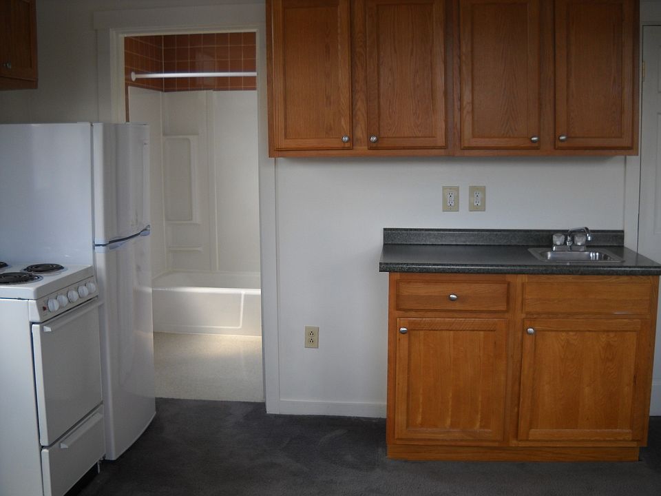 2nd image of 366 Central Ave Ste 21