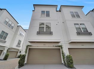 5401 Larkin St, Houston, TX 77007