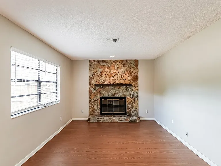 3444 Brian Rd S — Photo 7