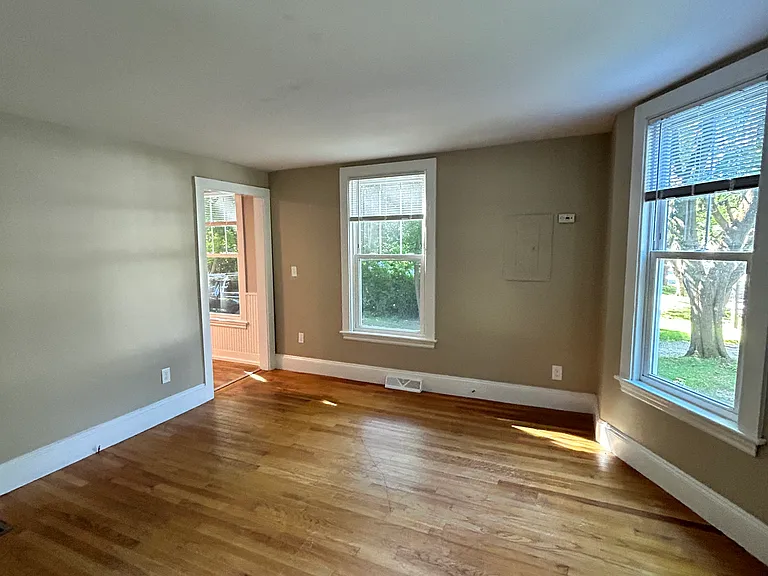 113 Bolton St #1 — Photo 10