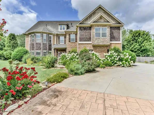 19 Bellagio Way, Greer, SC 29651