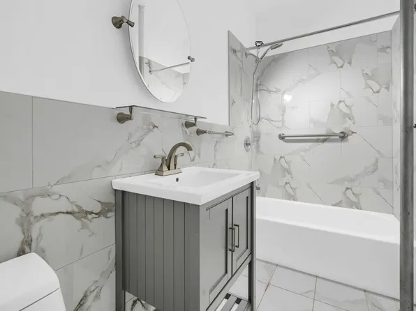 1082 Saint John's Place image 4 of 14