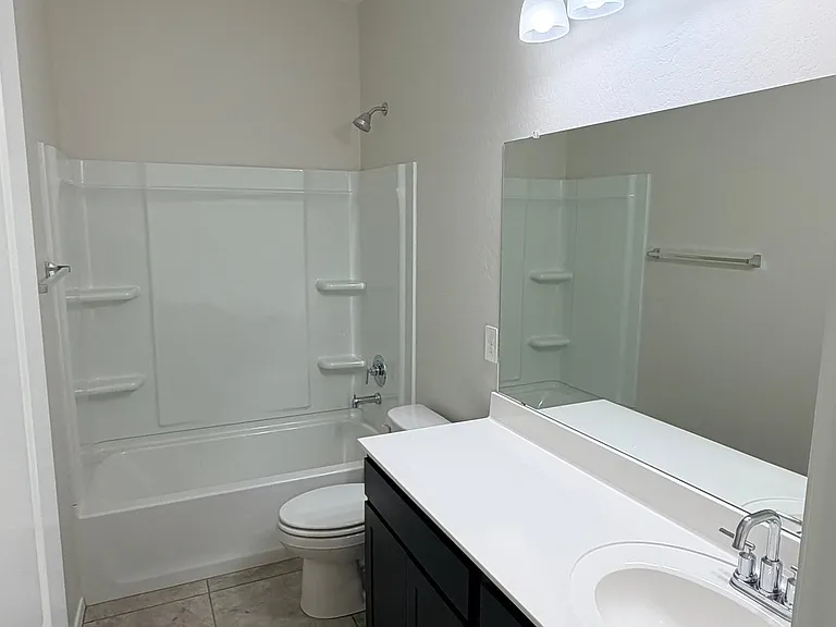35420 W San Alvarez Ave — Photo 12