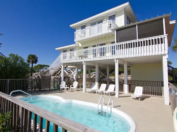 1220 E Gulf Beach Dr, Eastpoint, FL 32328