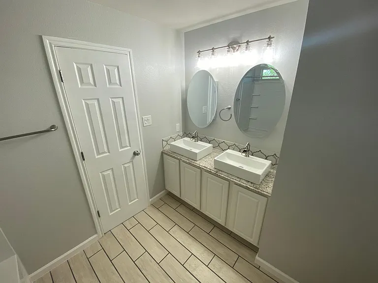 213 Remington Run — Photo 38