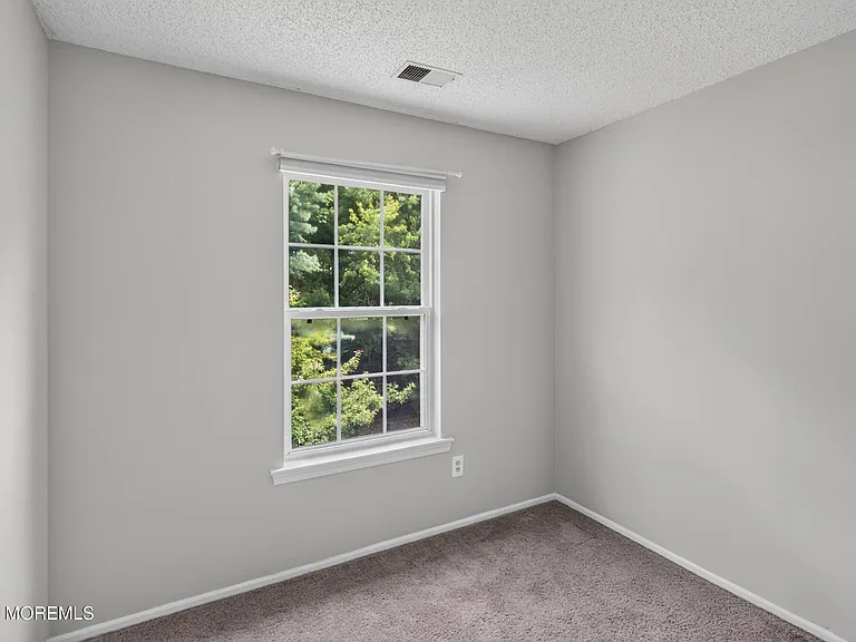 92 Des Moines Ct — Photo 14