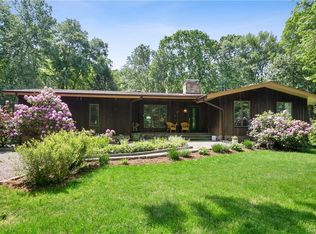 26 Pheasant Rd, Pound Ridge, NY 10576
