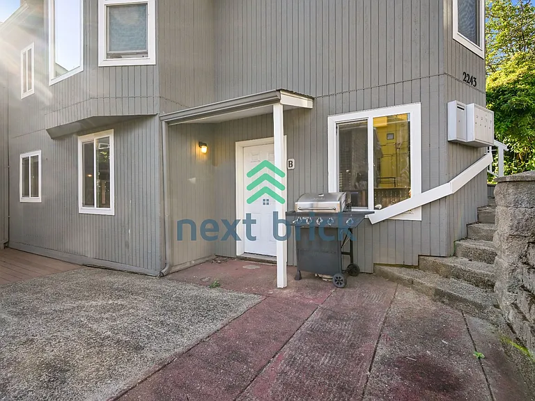 2243 14th Ave W #B — Photo 14
