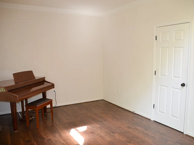 25 Tracey Ln — Photo 17