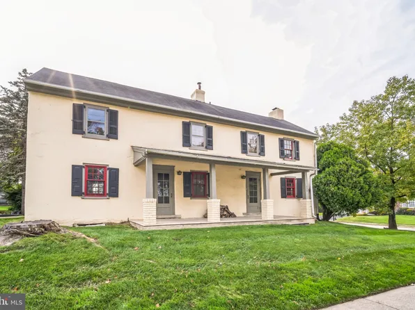 224 Flourtown Rd, Plymouth Meeting, PA 19462