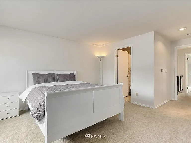 2124 185th Pl SE — Photo 1