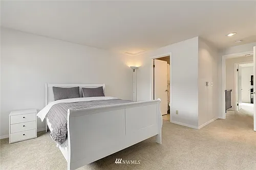2124 185th Pl SE Photo 1